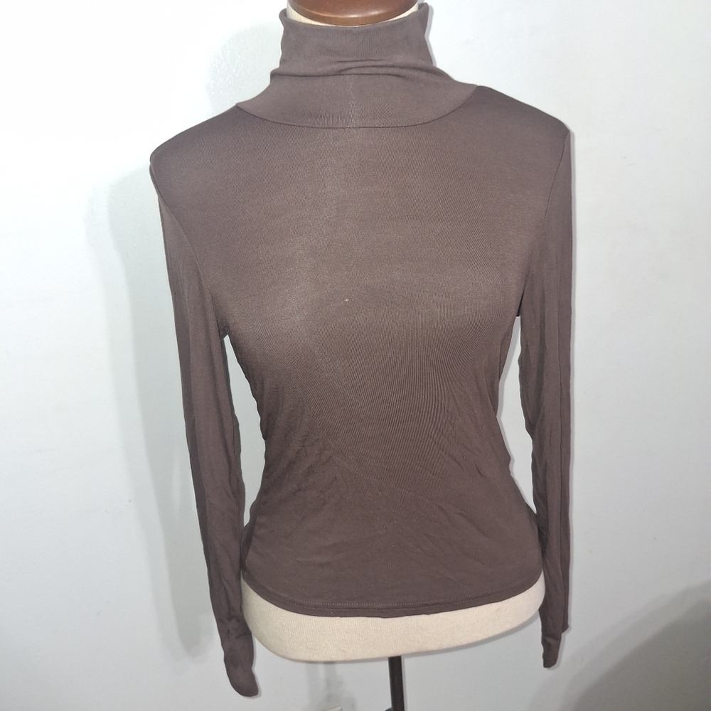 SHEIN - Chocolate Brown Turtle Neck Top- W Sz Small